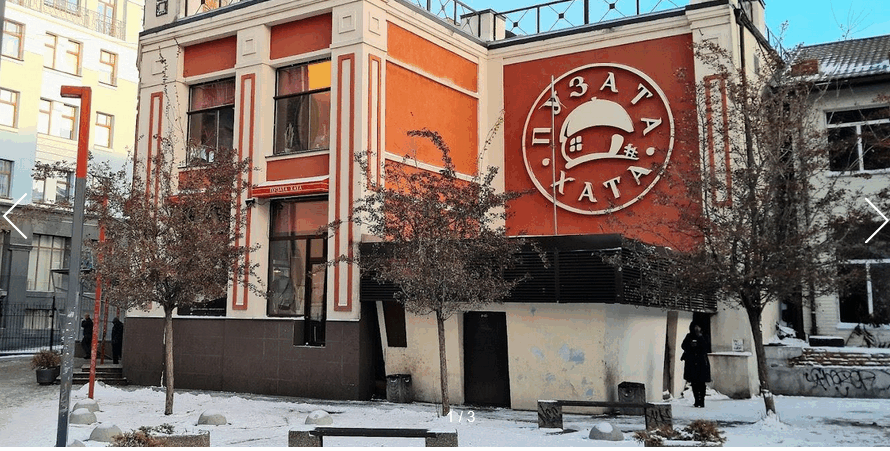 Пузата хата Верхній Вал 28